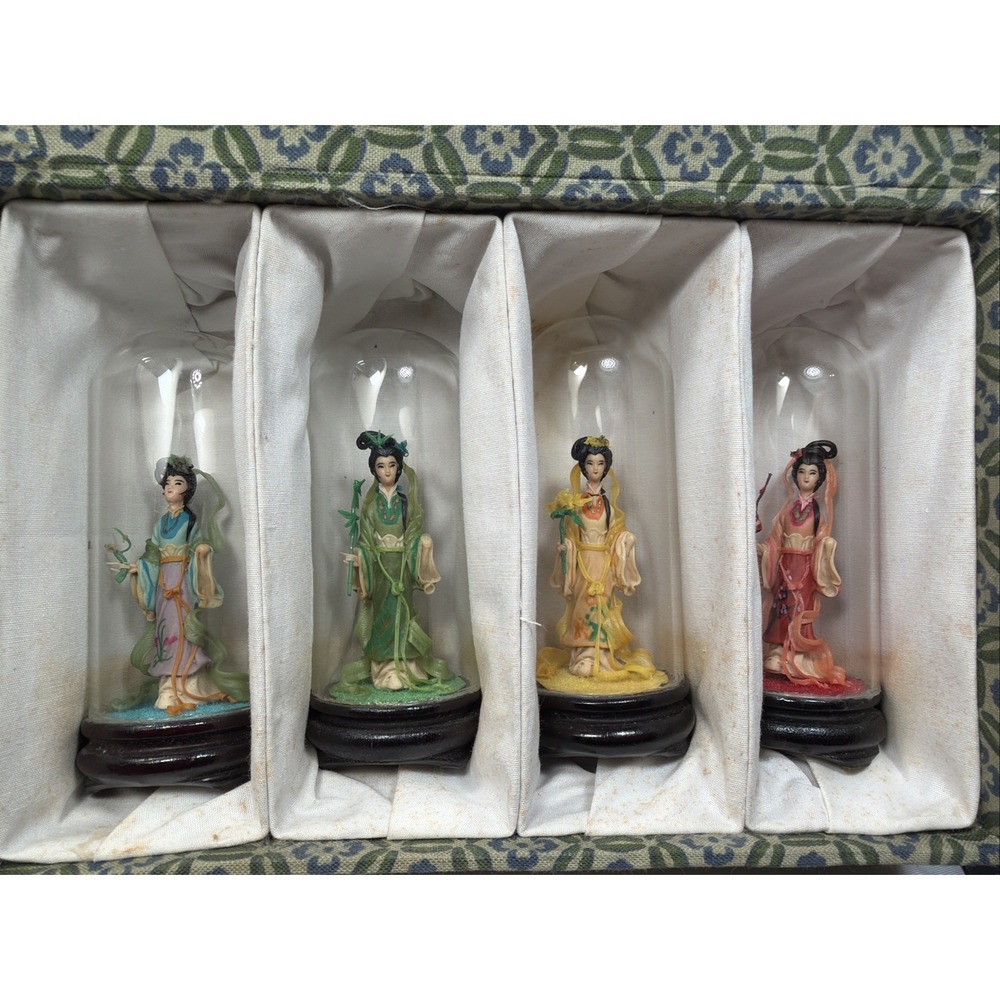 Vintage Chinese Beauty Lady Figurines Glass Domes Set of 4 Original Box 4"